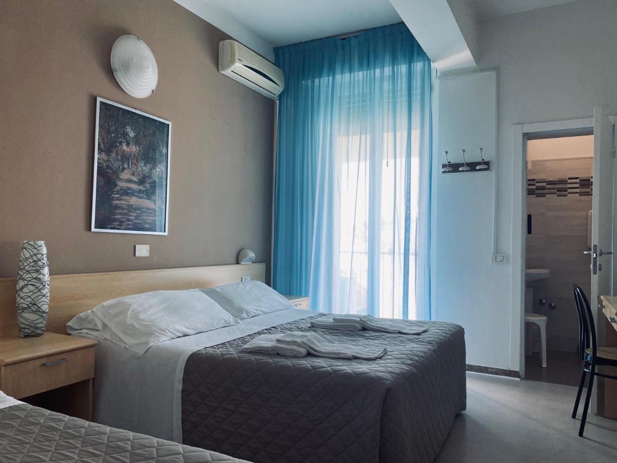 Hotel New Primula Rimini Exterior foto