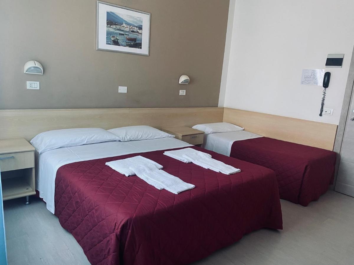 Hotel New Primula Rimini Exterior foto